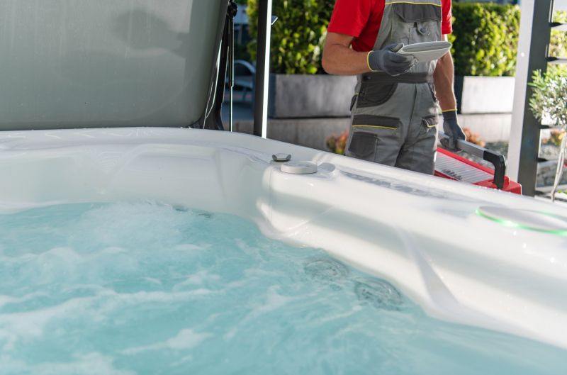 Top Bathtub Installation Companies in Pewaukee, WI